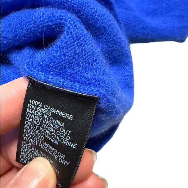 ✨ Antonio Melani 100% Cashmere Blue‎ Crewneck Sweater S ✨ - Image 6