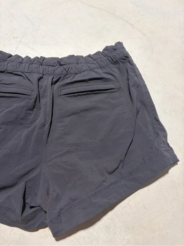 Athleta Black Women’s nylon Elastic Waist Shorts 10 - Image 10