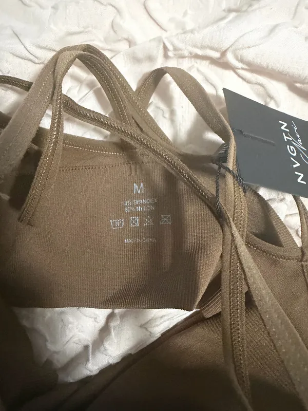 NVGTN Sports Bra - Image 3