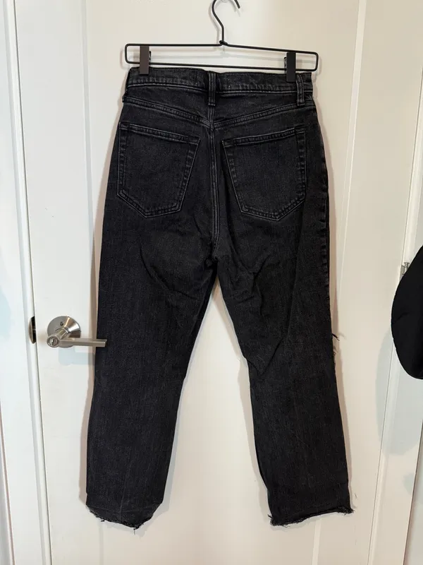 Abercrombie High-Rise Jeans Ultra Straight - Image 5