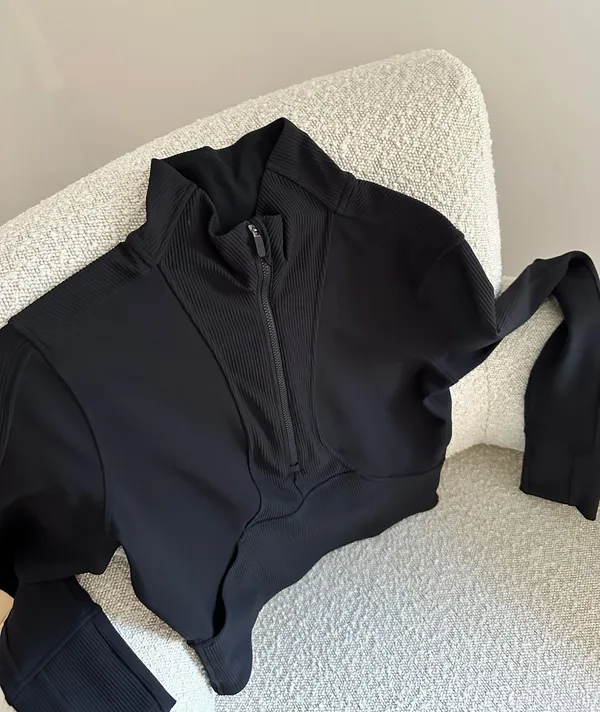 Lululemon Cropped Half-Zip - Image 5