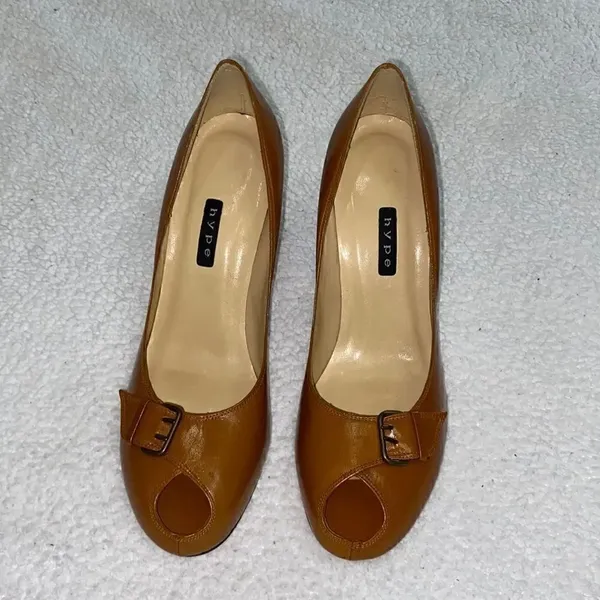 Hype Women’s Pumps(Size 10) Tan - Image 3