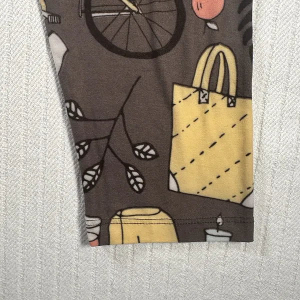 LuLaRoe Tall & Curvy TC Leggings Women’s Gray Floral Bike Coffee Print - Image 4