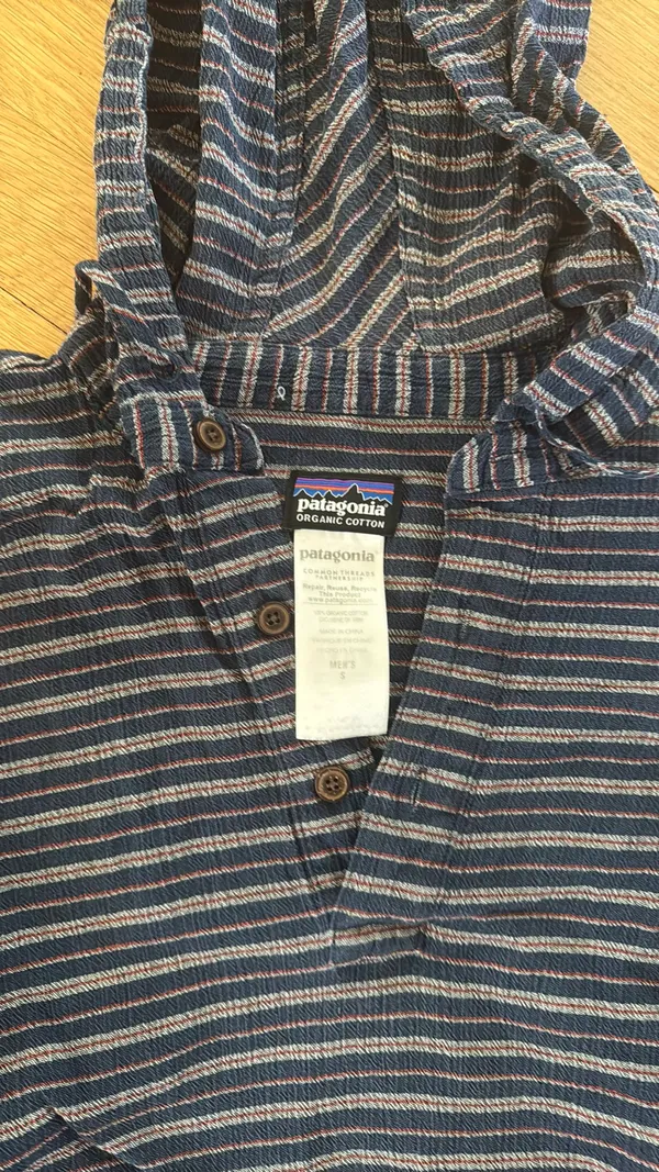 Patagonia Men’s Hoodie - Image 2