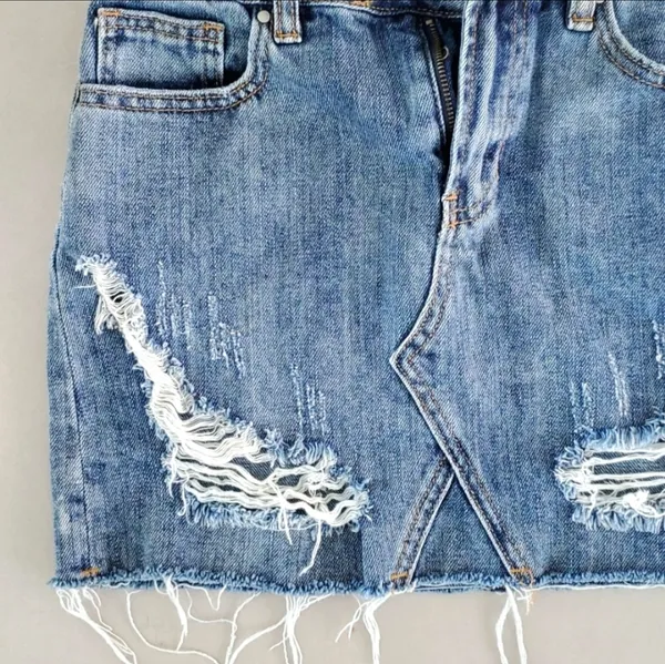 NWOT! Pacsun Mini Denim Skirt - Image 3