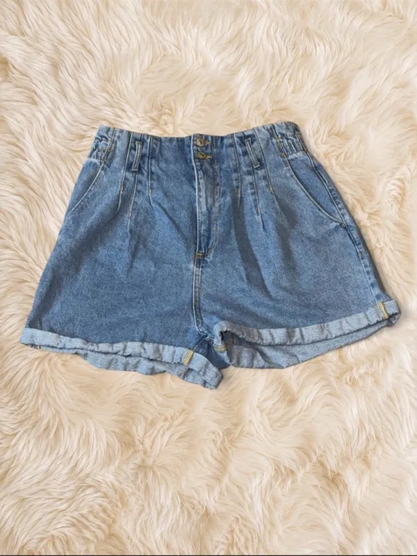 Love Tree Denim Size L High Rise Pleated Cuffed Mom Shorts 100% Cotton - Image 2