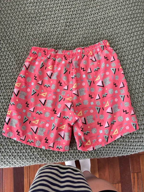 broken threads surf retro print board shorts Pink Size M - Image 4
