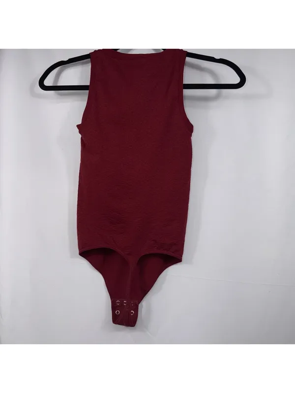 Yummie S/M Burgundy Textured V-Neck Bodysuit - Image 5