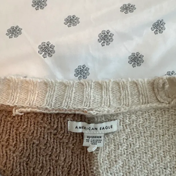 American Eagle Cardigan - Image 3