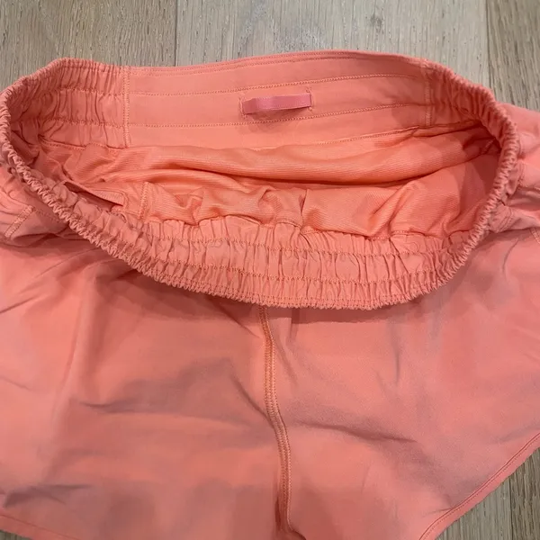 Lululemon hottie hot shorts - Image 3