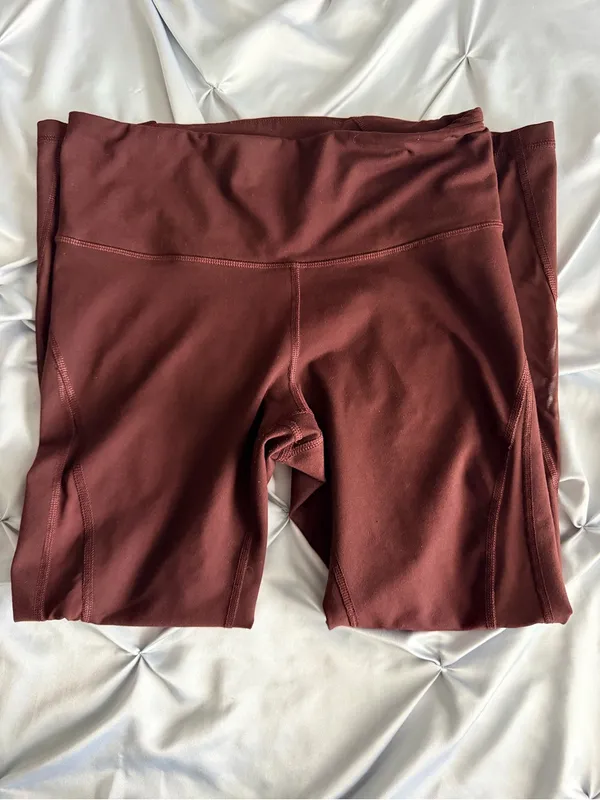 Old Navy Active Women's Elevate Leggings - Image 3