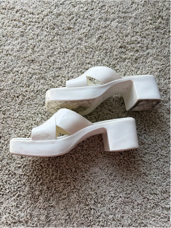 Jeffrey Campbell Bubblegum Platform Sandals Size 9 White Mod Y2K 1960s Retro - Image 3