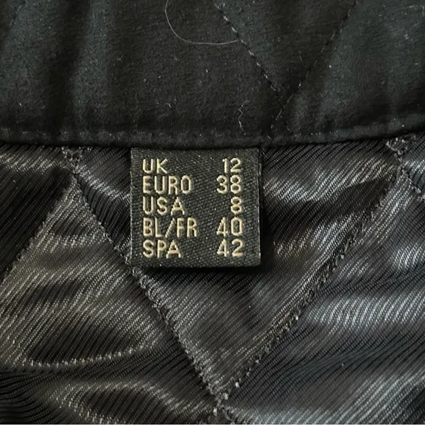 Barbour Women’s Size 8 Black Cashmere Touch Classic Mid Length Quilted Jacket - Image 6