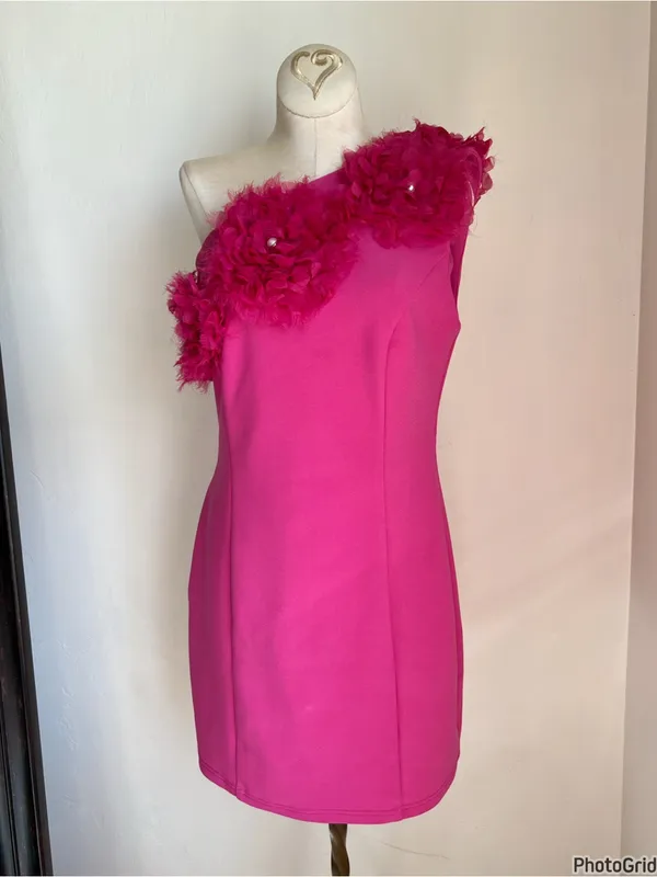 Elliatt Uma Hot Pink One Shoulder Mini Dress Medium - Image 2