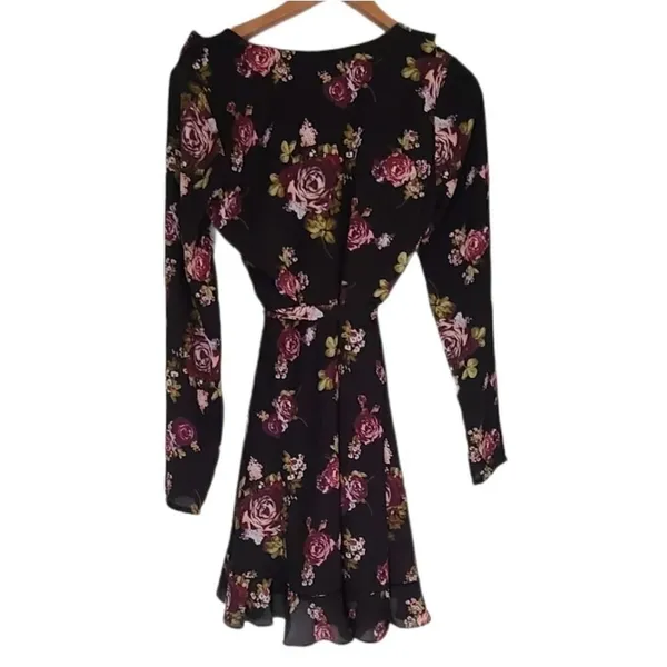 Takara Wrap Dress Spring Floral Ruffled‎ V Neck Size Small - Image 6