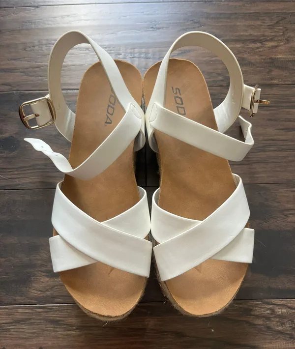 Soda Platform sandals - Image 2