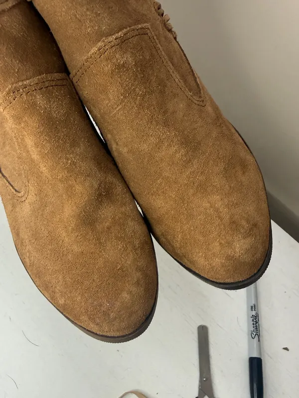 Minnetonka 1523 Blake Boot Brown Side Zipper and Fringe women’s size 8.5 - Image 9