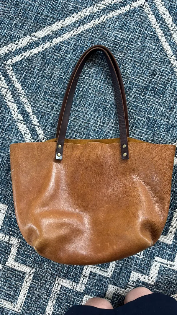 Portland Leather Large Tote Brown - Image 4