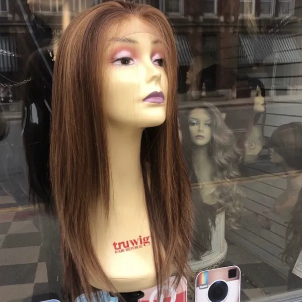 Copper brown Swisslace Lacefront wig - Image 4