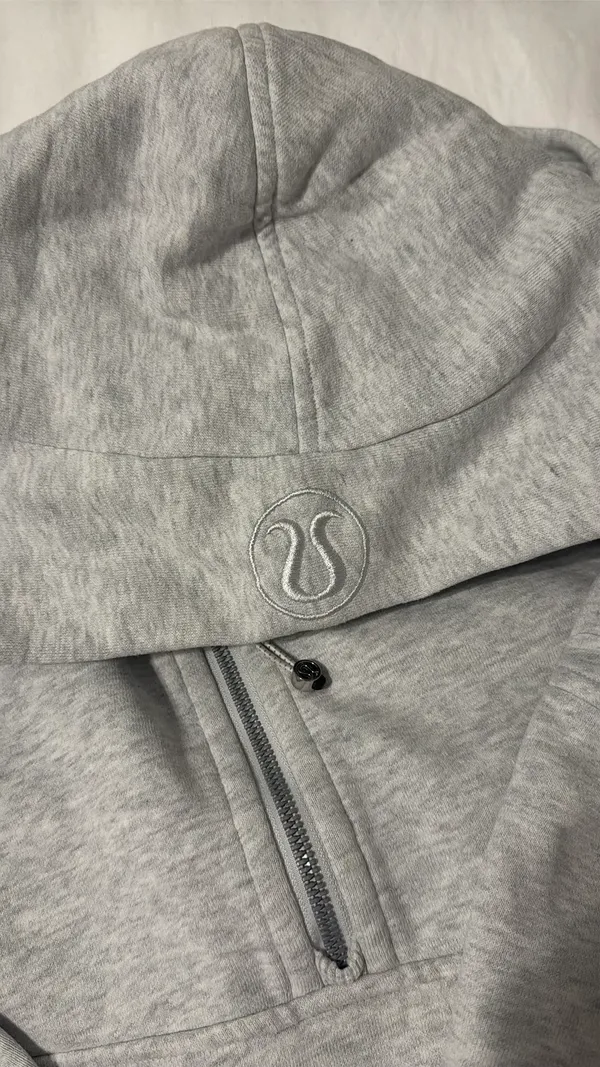 Lululemon Scuba Hoodie - Image 5