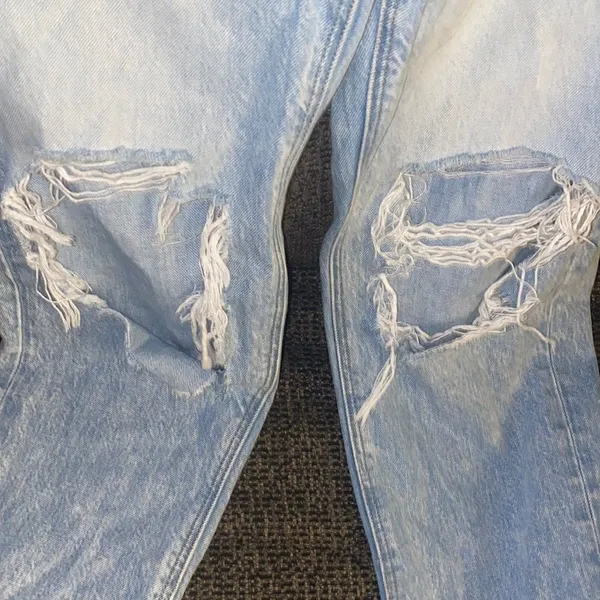 ✨American Eagle AE Destroyed Mom Jeans✨ - Image 8