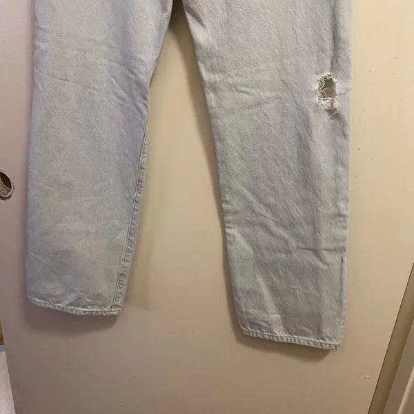 Levi’s Levis Womens Lt Blue Wash Denim Jeans 27 Ribcage Straight Ankle Distress - Image 7