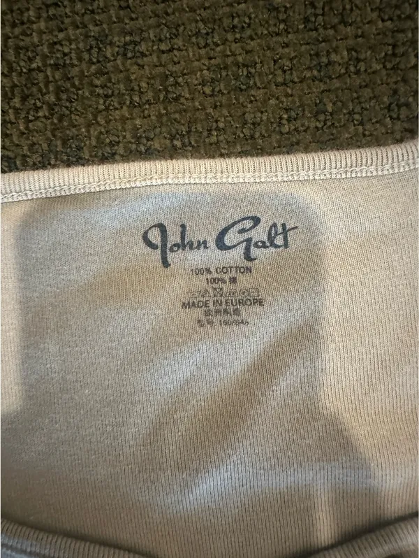 Brandy Melville Sage Green Cinched Baby Tee - Image 3