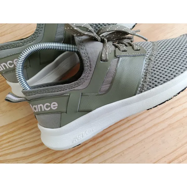 New Balance Nergize Women's Shoes Olive Green Size 6.5 US Excellent - Image 8
