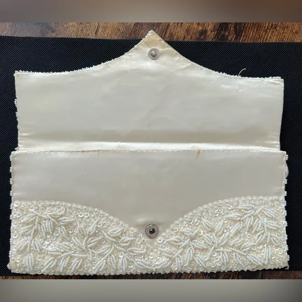 VINTAGE: La Regale | ladies clutch handbag - Image 7