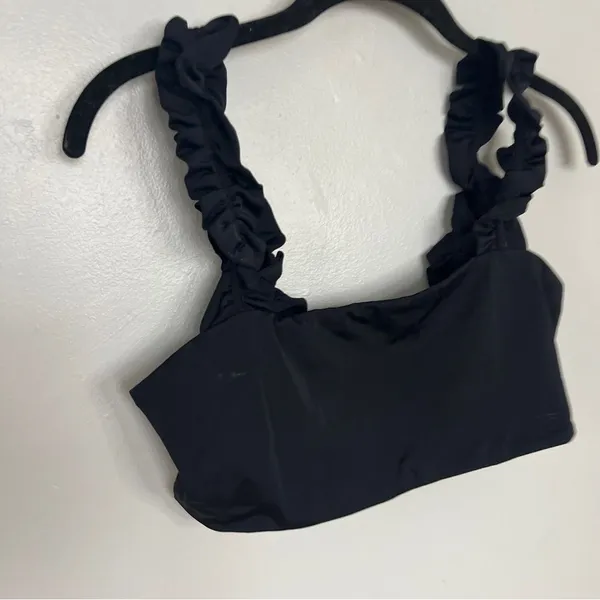 Vestique Black Ruched Strap Bikini Swimsuit Top – Size M - Image 3