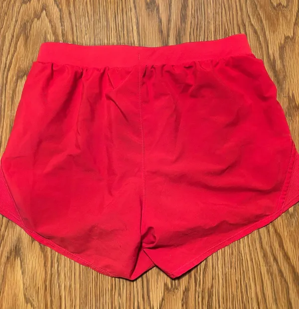 Red Under Armour Shorts- Small - Image 4