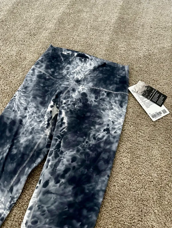 Lululemon Wunder Under Leggings 25" - Image 3