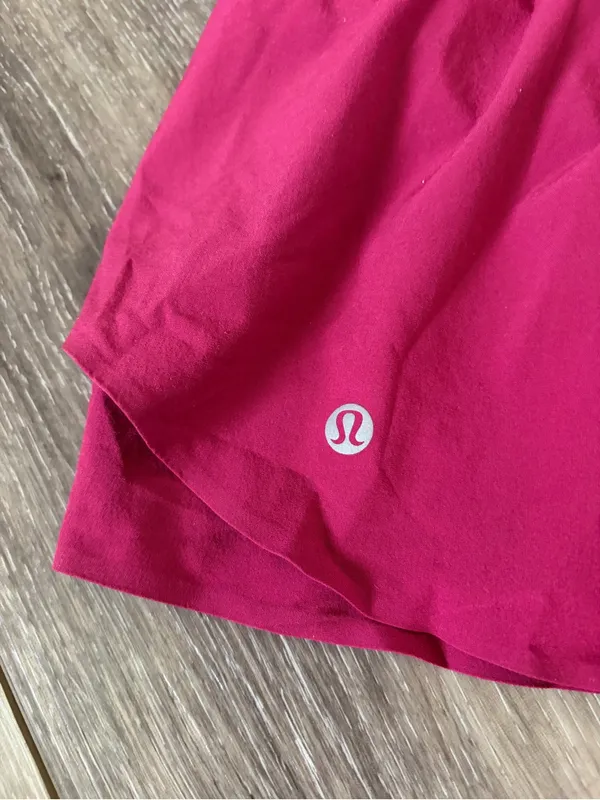 Lululemon Shake It Out High-Rise Running Short 2.5" Magenta Smoke Size XXS NWOT - Image 6