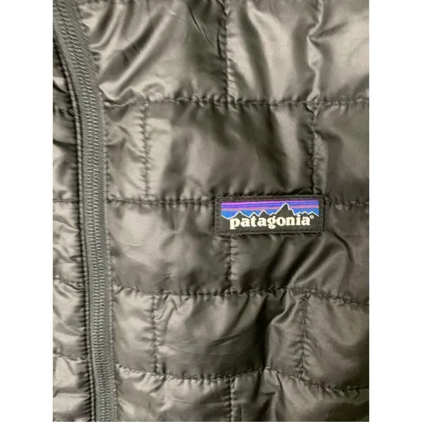 Patagonia nano puff quilted vest black logo women's size small NEW NWT 84247 - Image 3