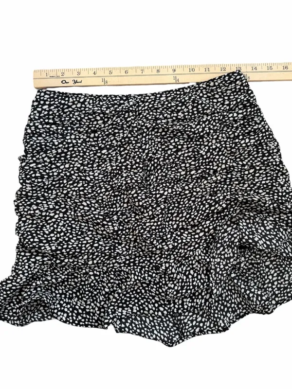 Abercrombie & Fitch Black and White Printed Ruffle Mini Skirt - Image 3