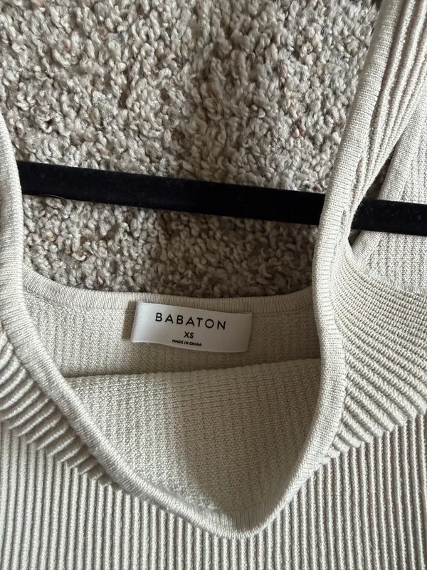 Aritzia Babaton Sculpt Knit Square Neck Tank Crop - Image 3