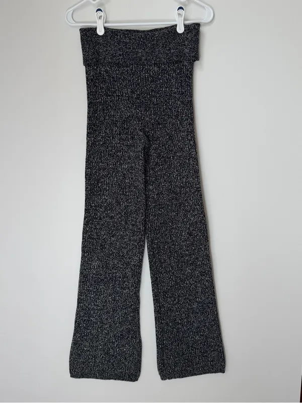 Aerie Sweater Pants Flare Gray Thick Knit Cozy Loungewear Soft & Stretchy Size S - Image 2