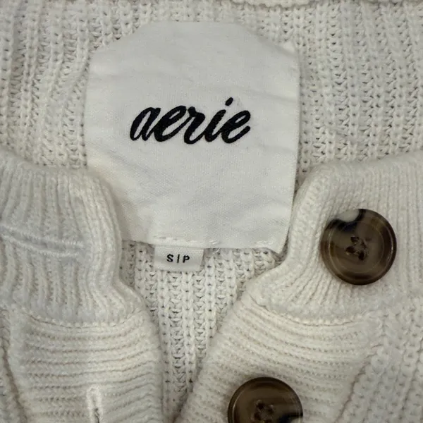 aerie Women’s Tan/Cream Button Up Long Sleeve Sweater Size S C1-052 - Image 3