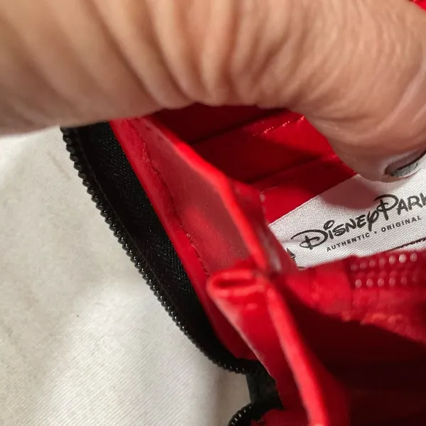 Disney Parks Minnie Bow Aop Zippy‎ Wallet - Image 8