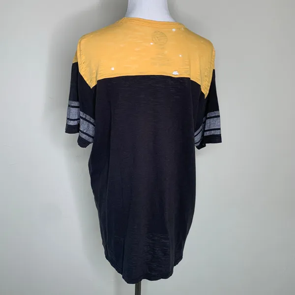 Mizzou Distressed Graphic Tee T Shirt Sz Medium - Image 2
