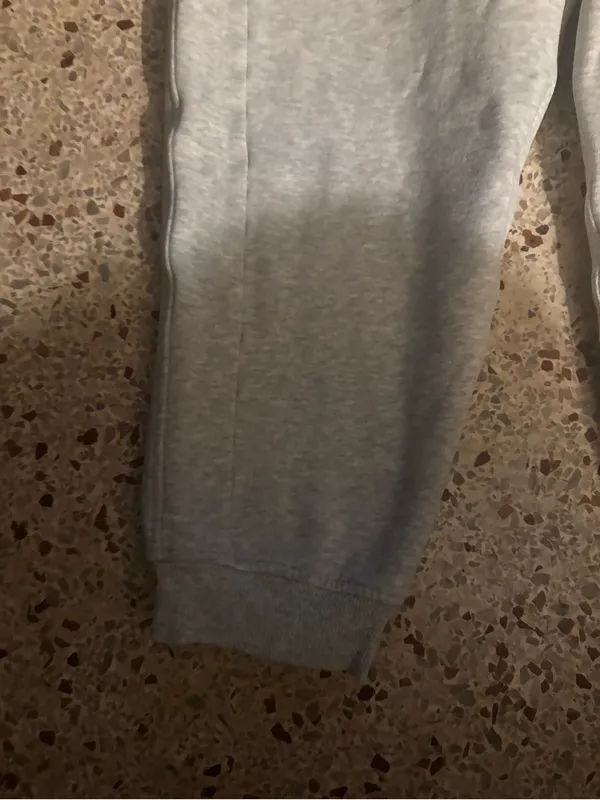 Lululemon Scuba High-Rise Cropped size 8 - Image 4