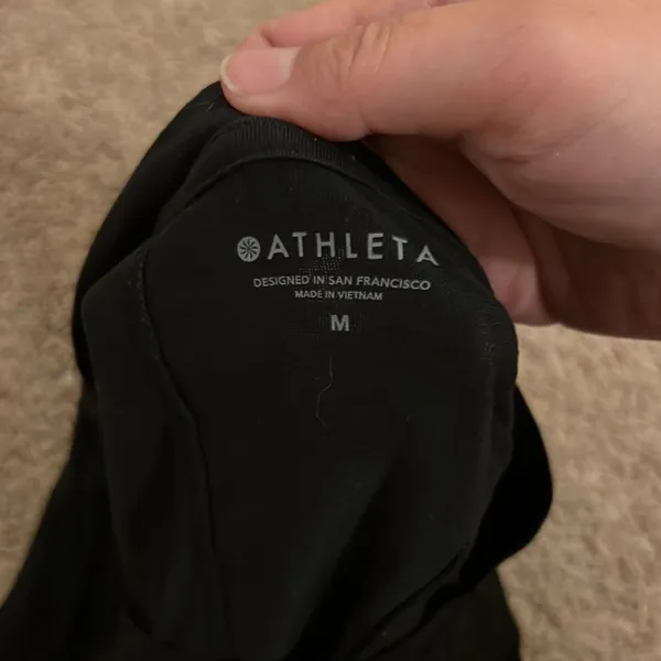 Athleta medium‎ high low tank top - Image 5