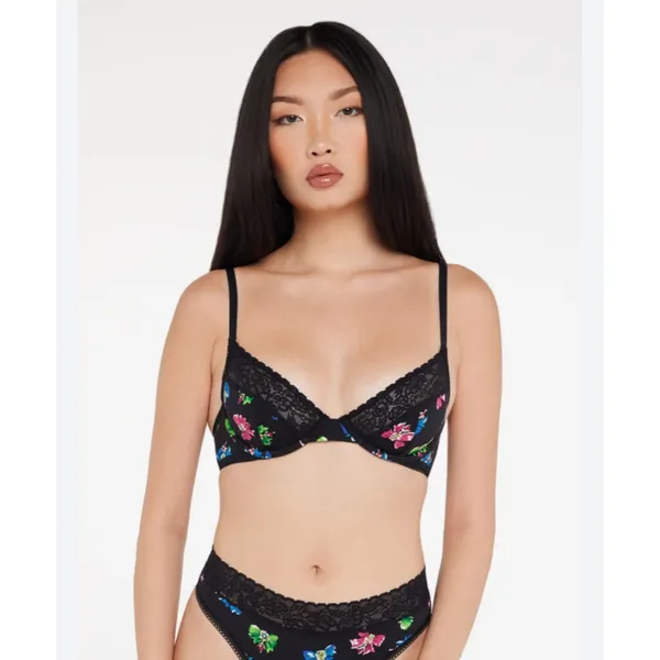 Savage X Fenty Cotton Essentials Unlined Bra Lace Bad Butterfly Black Size M Breathable Fabric: Soft and stretchy signature cotton-jersey body construction for comfortable, all-day lounge or streetwear wear.Unlined Support: Features lightweight, unlined 3-layer underwire cups and supportive wings designed to hug and lift your natural shape without extra bulk.Signature Details: Finished with delicate, tonal scalloped logo lace trim running along the cups.Custom Fit: Features fully adjustable shoulder straps and a classic hook-and-eye back closure with tonal nylon-coated hardware.Materials: Body is 95% Cotton, 5% Elastane; Delicate Lace trim is 82% Polyamide, 18% Elastane.Care Instructions: Hand wash cold, lay flat to dry. - Image 3