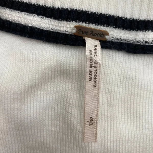 Free People Sweater Cropped Long Sleeve White Black Wide Boat Neck Womens Small - Image 3