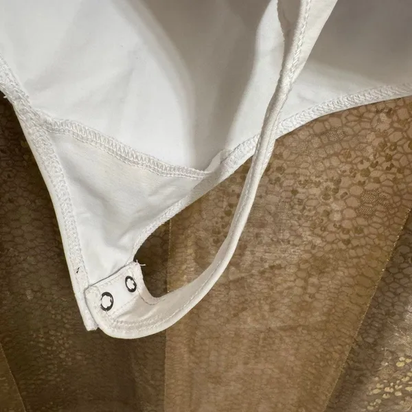 Abercrombie & Fitch White Seamless Halter Neck Bodysuit Medium NWT - Image 5