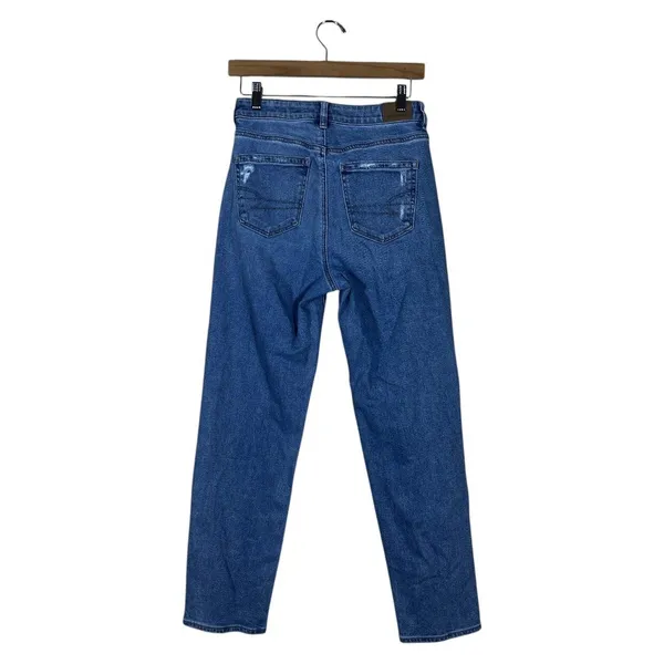 American Eagle Mom Straight Distressed Jeans Medium Wash Stretch Size 4 Regular - Image 4
