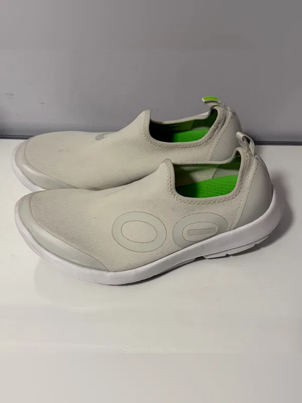 OOFOS Women's Slip-On Sneakers in Cream with Lime Green Accents - Image 3
