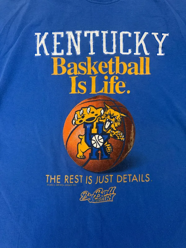 Vintage Kentucky Wildcats Basketball Is Life T Shirt Adult Large - Image 2