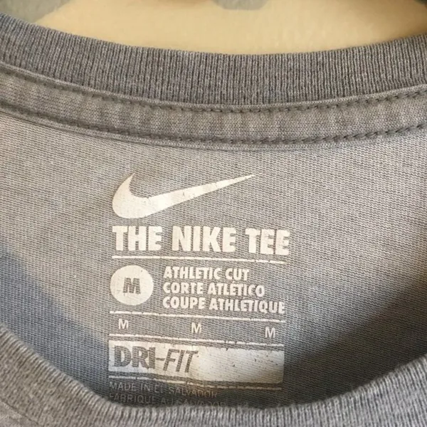 The Nike tee medium grey top - Image 3
