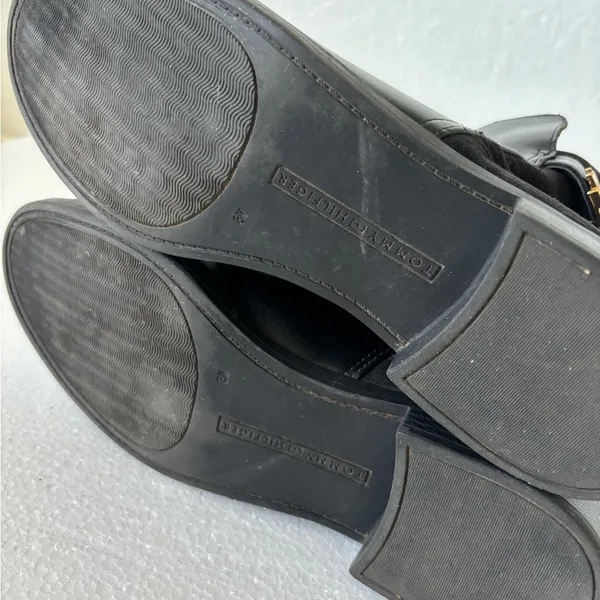 Tommy Hilfiger Black Leather and Suede Ankle Booties Witchy size 8M - Image 12